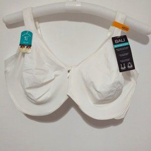 Bali One Smooth U® Underwire Bra #DF1005; wh-40DD